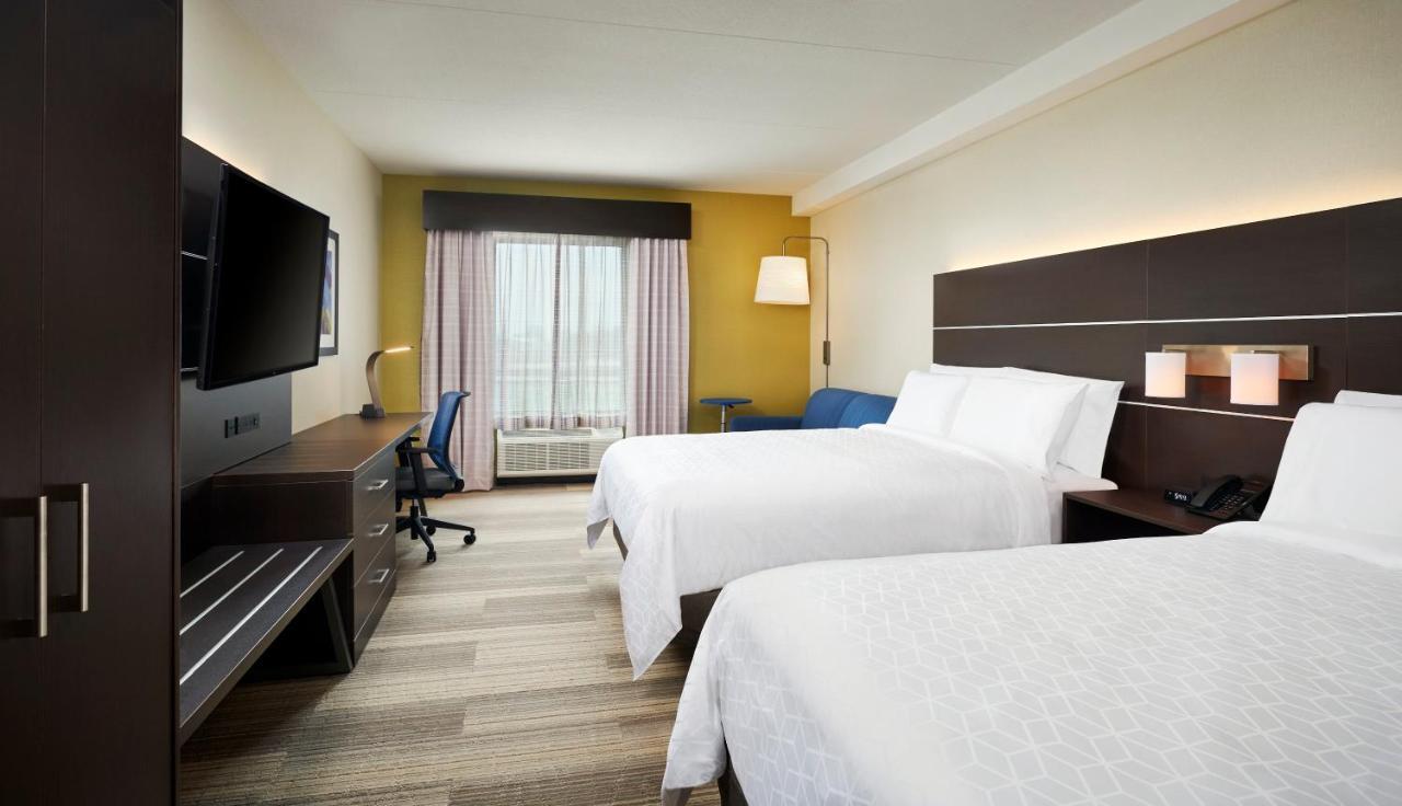 Holiday Inn Express & Suites Windsor East - Lakeshore By Ihg Tecumseh Εξωτερικό φωτογραφία