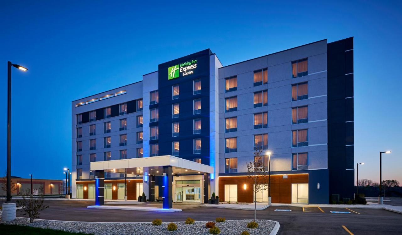 Holiday Inn Express & Suites Windsor East - Lakeshore By Ihg Tecumseh Εξωτερικό φωτογραφία